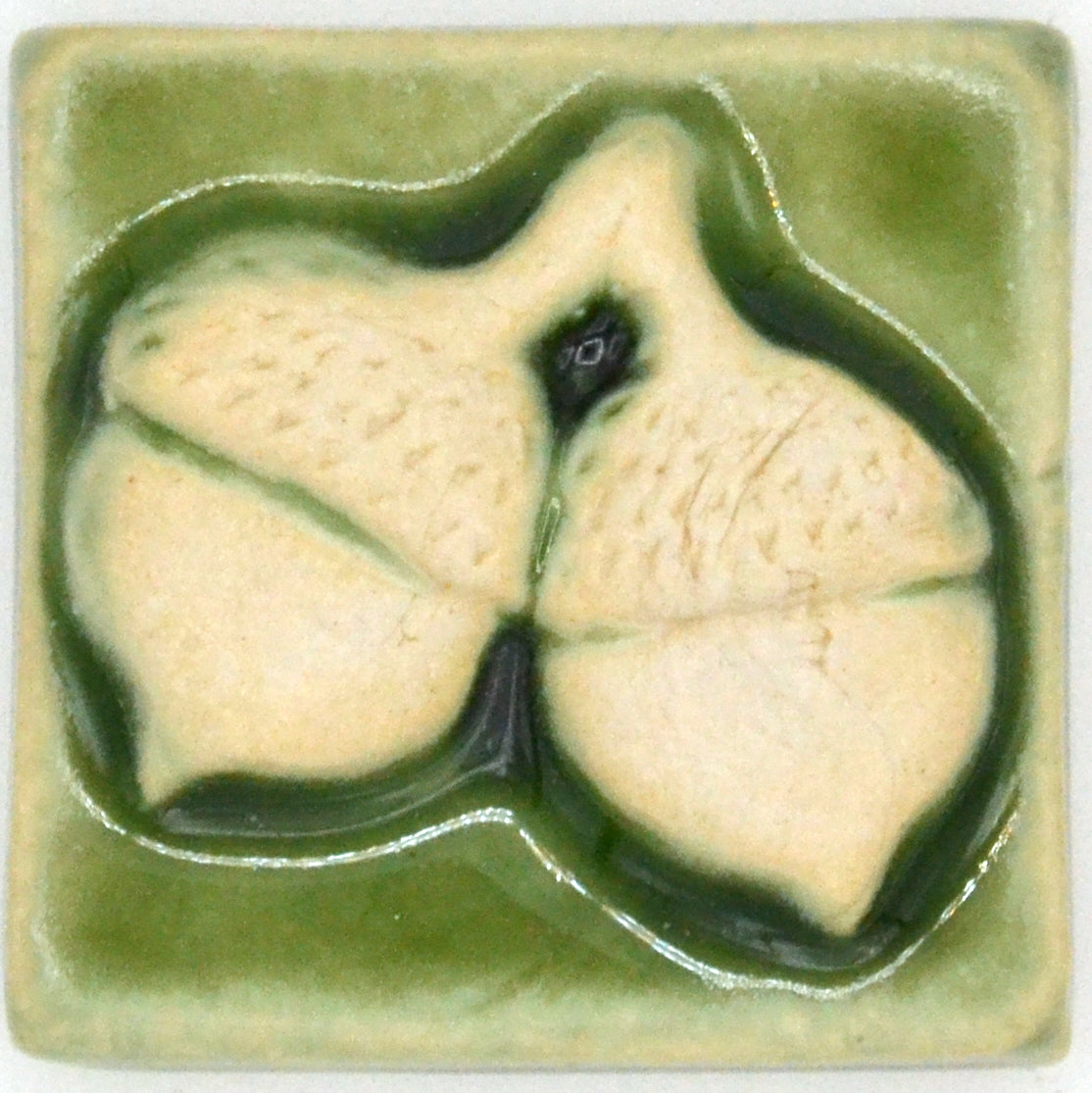 2x2 acorns tile green