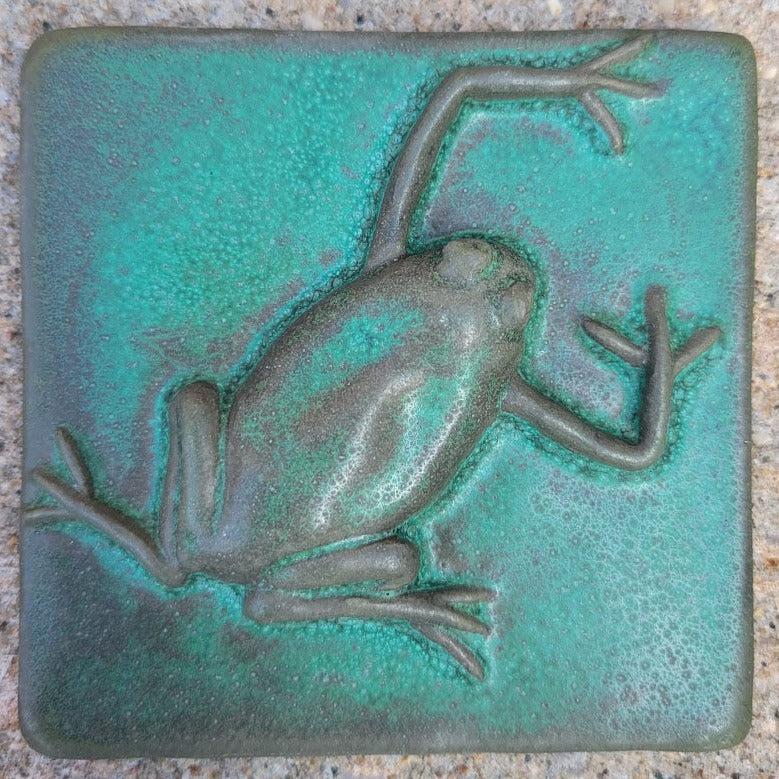 4x4 frog tile matte green