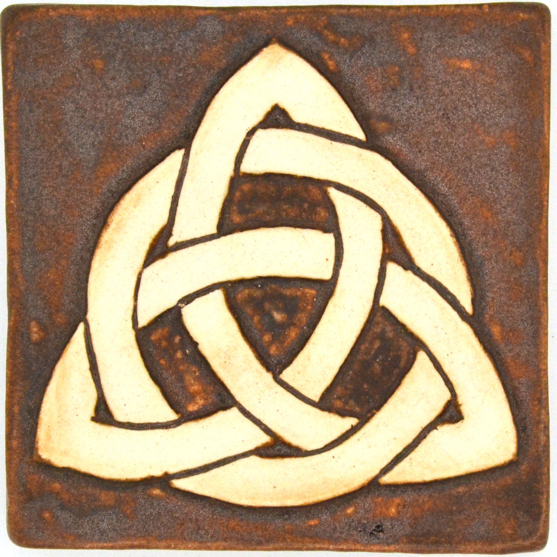 4x4 celtic trinity tile brown