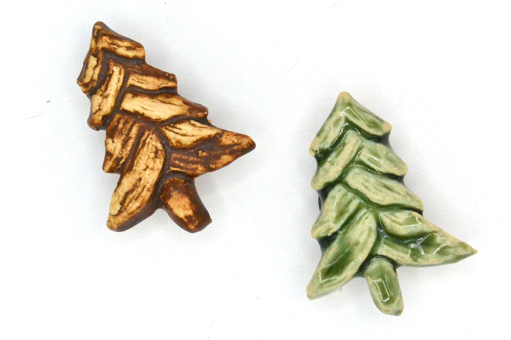 pine tree magnet green and brown